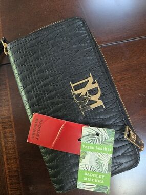 Badgley Mischka Black Vegan Leather Zip Wallet with Gold Logo